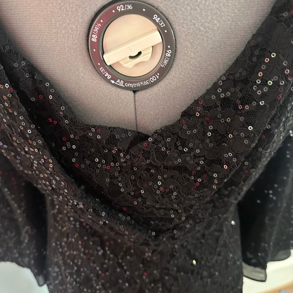 Ignite Evening Black Sequin Lace Bell-Sleeve Dress size 12 - Picture 3 of 9